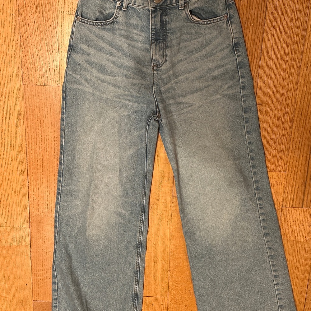 Women's Blue Jeans - Picture 3 of 4